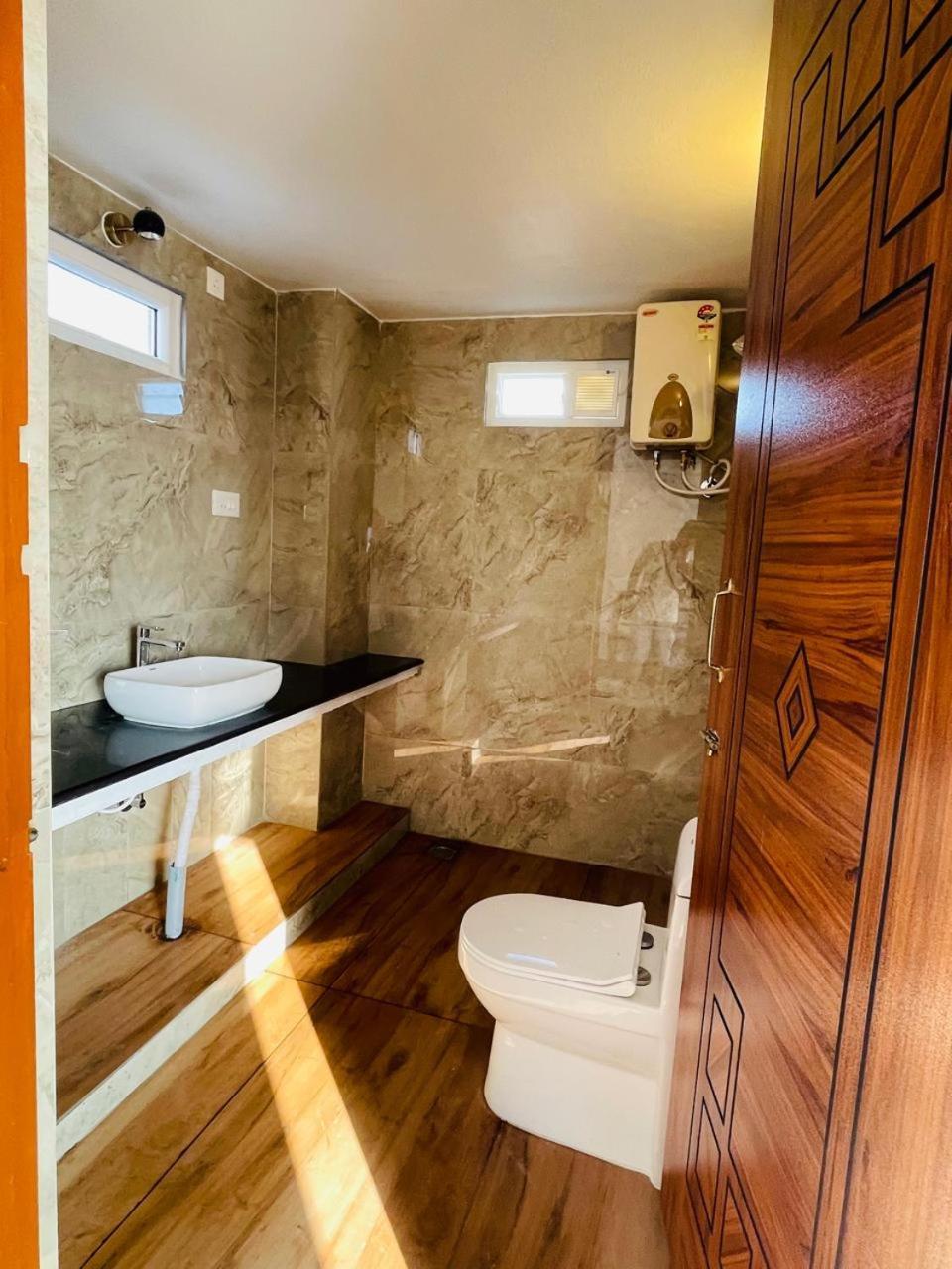 La Villa Marseille Pondicherry Ngoại thất bức ảnh