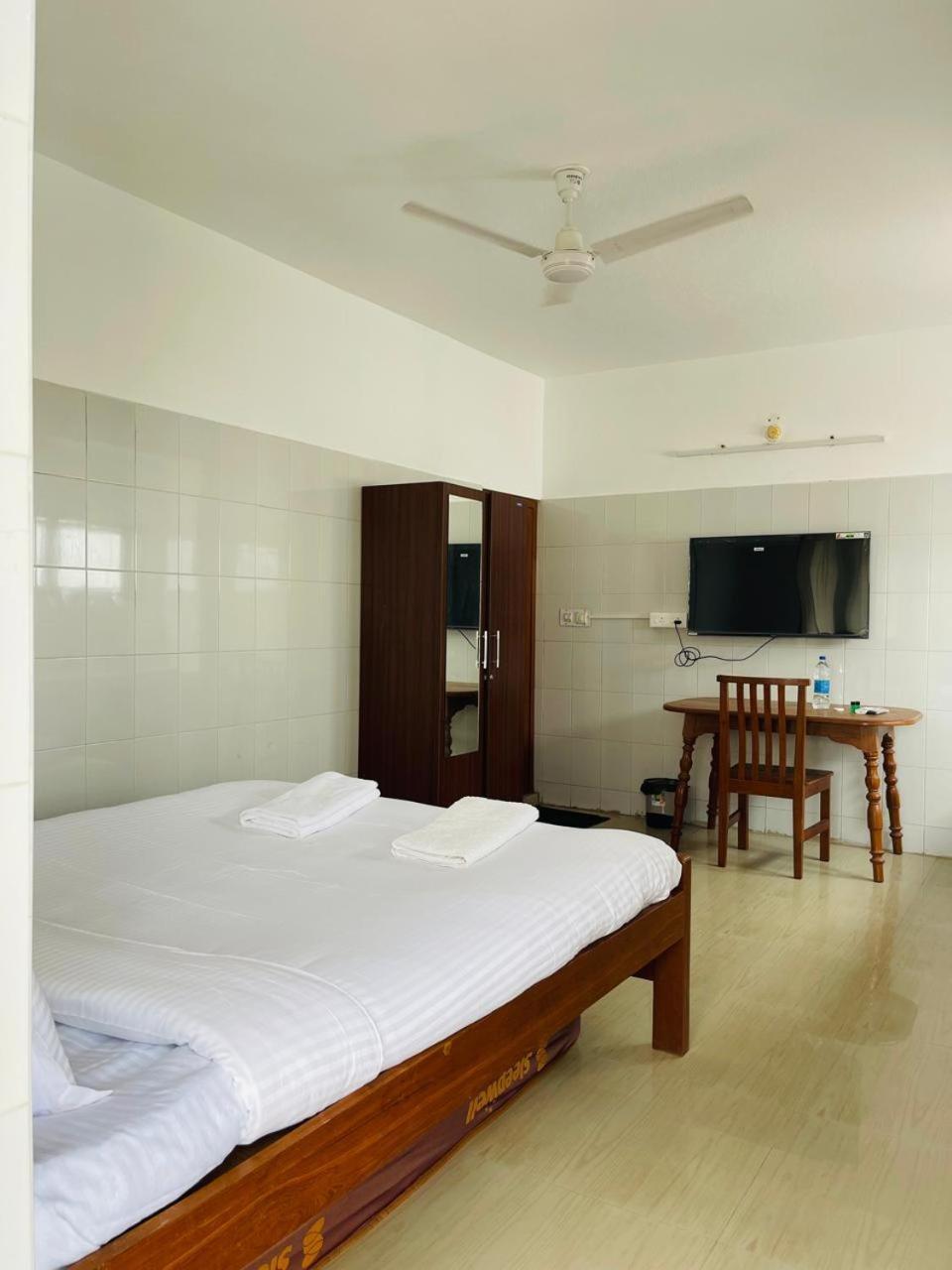 La Villa Marseille Pondicherry Ngoại thất bức ảnh