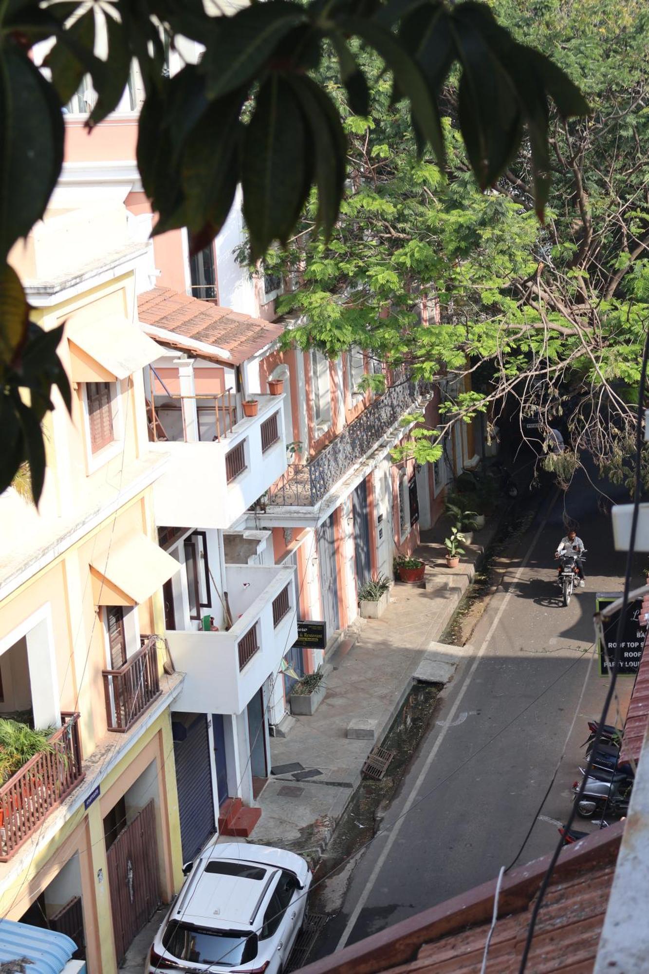 La Villa Marseille Pondicherry Ngoại thất bức ảnh