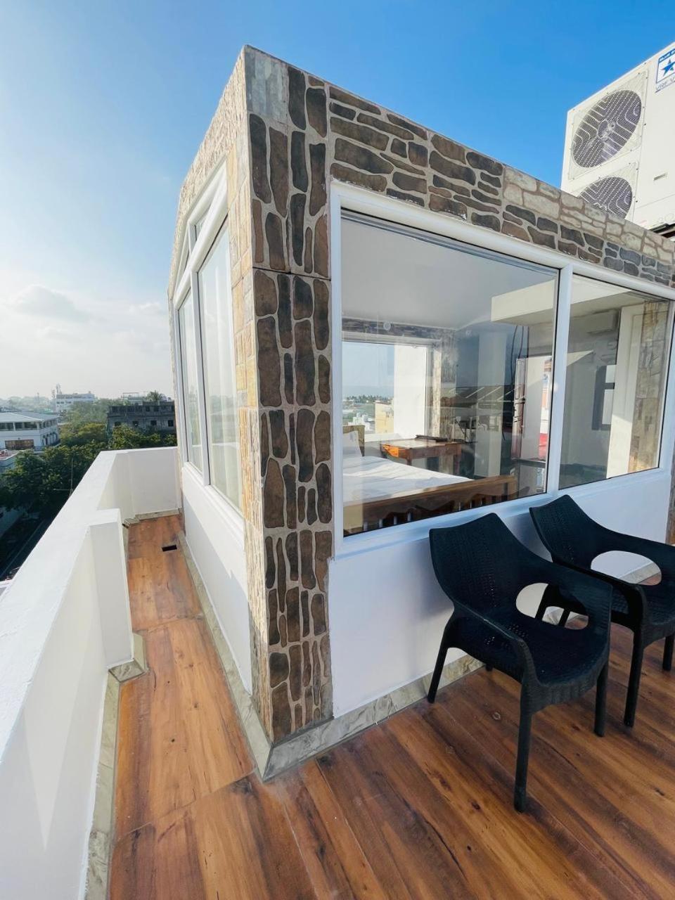 La Villa Marseille Pondicherry Ngoại thất bức ảnh