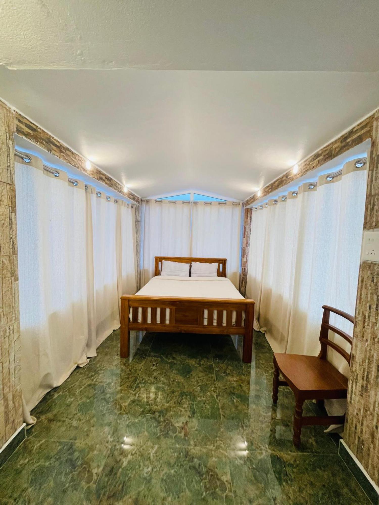La Villa Marseille Pondicherry Ngoại thất bức ảnh